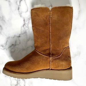 Koolaburra by Ugg Women Classic Slim Short Size 6